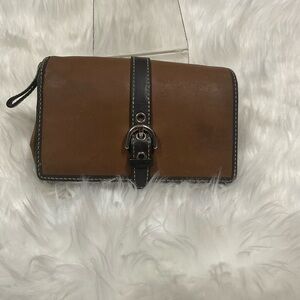 Vintage Coach All Leather Bifold Wallet in Dark and Medium Brown
